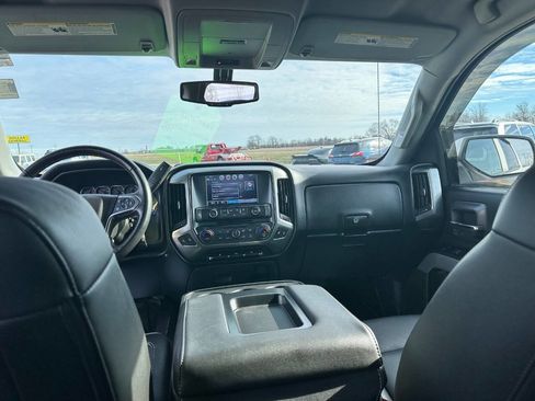 Used 2018 Chevrolet Silverado 1500 LT w/ All Star Edition image 15