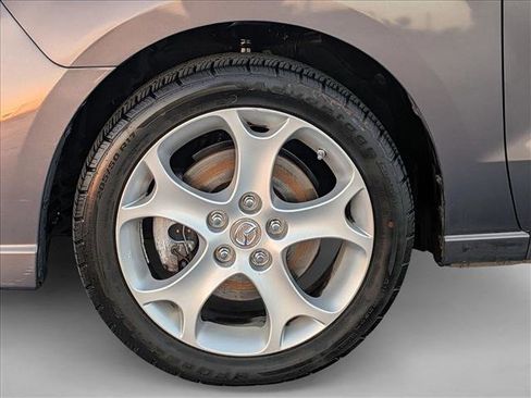 Used 2010 MAZDA MAZDA5 Sport image 21