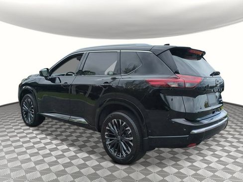 New 2026 Nissan Rogue Platinum w/ Platinum Premium Package image 3