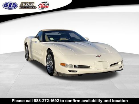Used 2002 Chevrolet Corvette Convertible w/ Preferred Equipment Group2 image 1