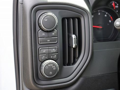 New 2026 Chevrolet Silverado 3500 W/T w/ WT Convenience Package AWD/4WD image 26