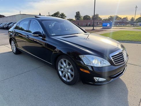 Used 2007 Mercedes-Benz S 550 image 3