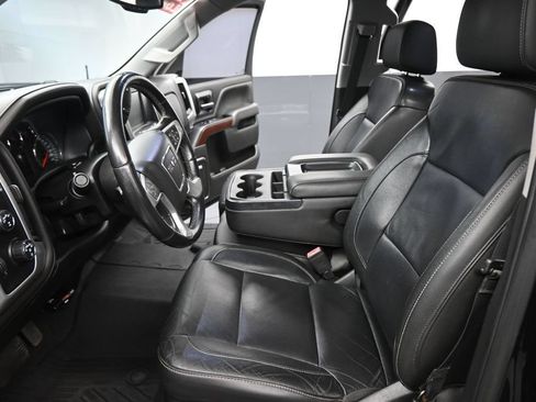 Used 2018 GMC Sierra 1500 SLT w/ SLT Premium Package AWD/4WD image 9