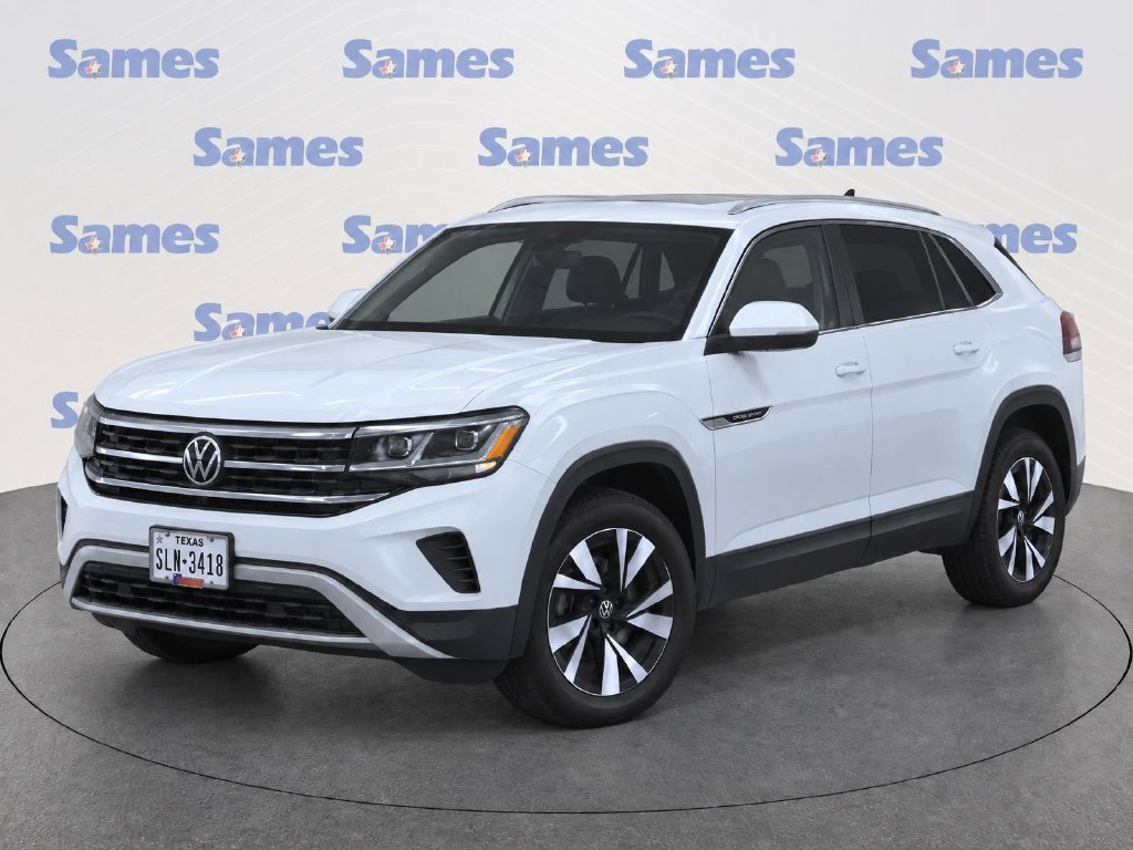 Used 2023 Volkswagen Atlas Cross Sport SE FWD image 2