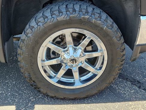 Used 2020 Chevrolet Silverado 2500 LTZ w/ LTZ Premium Package AWD/4WD image 7