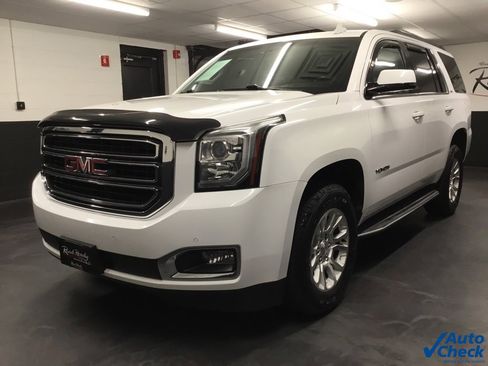 Used 2017 GMC Yukon SLT image 5