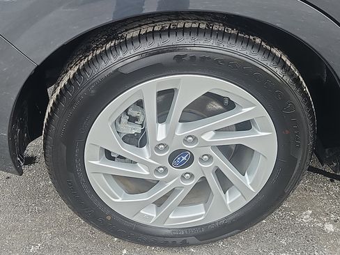 Certified 2025 Subaru Impreza 2.0i image 22