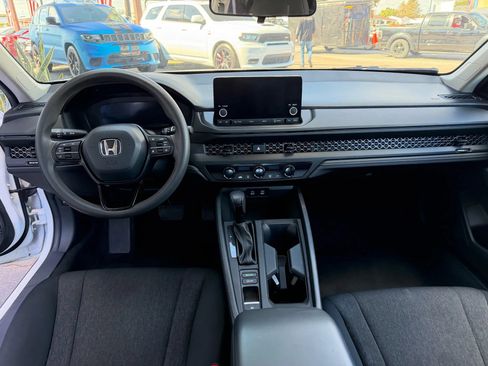 Used 2023 Honda Accord LX image 18