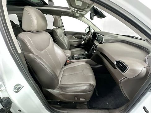 Used 2020 Hyundai Santa Fe SEL w/ Convenience + Premium Package AWD/4WD image 29