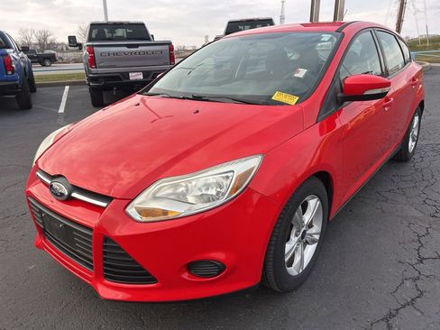 Used 2014 Ford Focus SE image 9