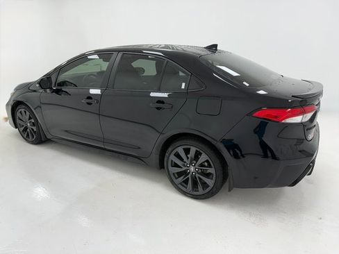 Used 2024 Toyota Corolla SE image 37