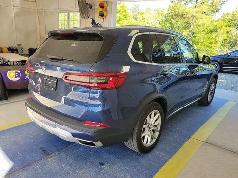 Used 2019 BMW X5 xDrive40i w/ Premium Package 2 AWD/4WD image 2