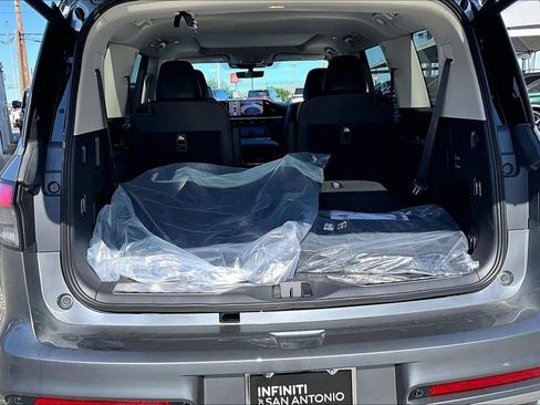 New 2026 INFINITI QX80 Pure RWD image 45