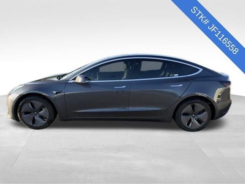Used 2018 Tesla Model 3 Long Range image 4