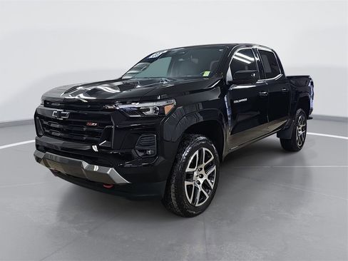 Certified 2023 Chevrolet Colorado Z71 w/ Z71 Convenience Package 2 image 11