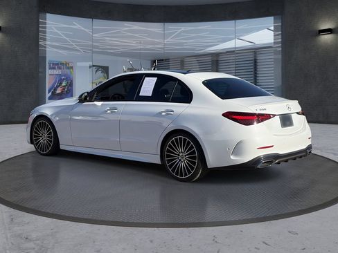 Used 2022 Mercedes-Benz C 300 Sedan image 4
