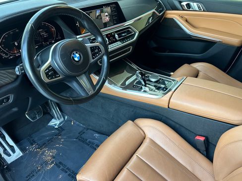 Used 2022 BMW X5 sDrive40i w/ M Sport Package RWD image 4