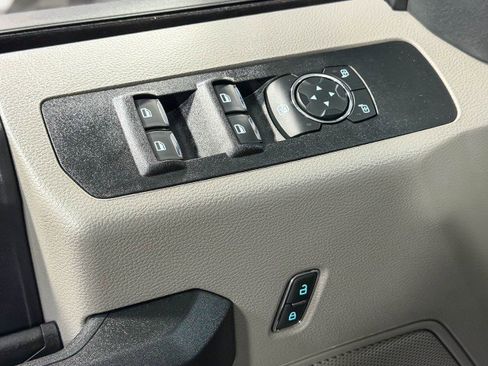 Used 2022 Ford F250 XL w/ STX Appearance Package image 31