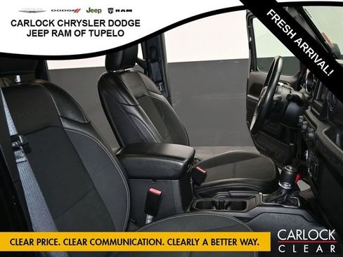 Used 2021 Jeep Wrangler Unlimited Sport image 39