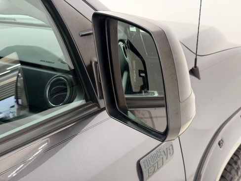 Used 2019 Toyota Tundra SR5 w/ SR5 Upgrade Package image 23