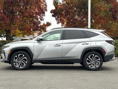 New 2025 Hyundai Tucson Limited image 7