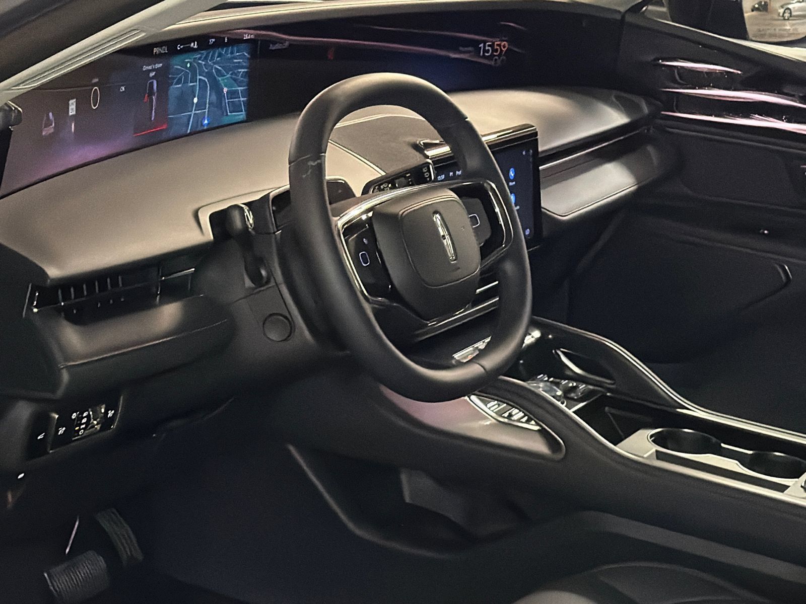 New 2026 Lincoln Nautilus Premier AWD/4WD image 14