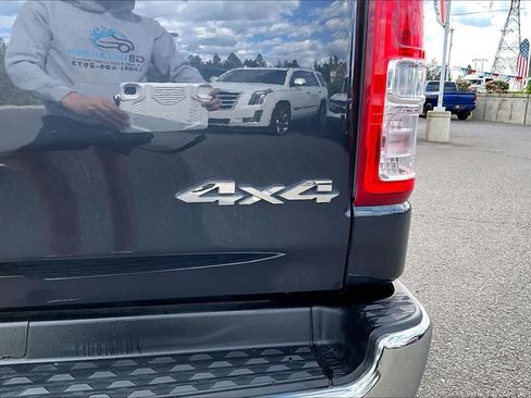 Used 2022 RAM 1500 Big Horn AWD/4WD image 7