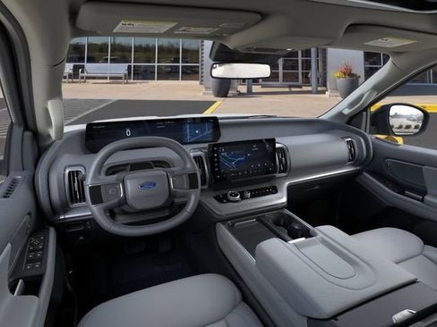 New 2026 Ford Expedition Max Active RWD image 9