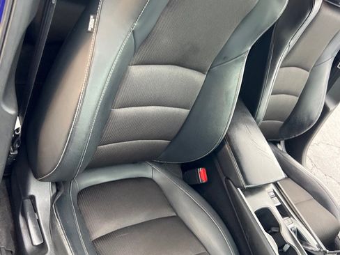 Used 2018 Honda Accord Sport image 21