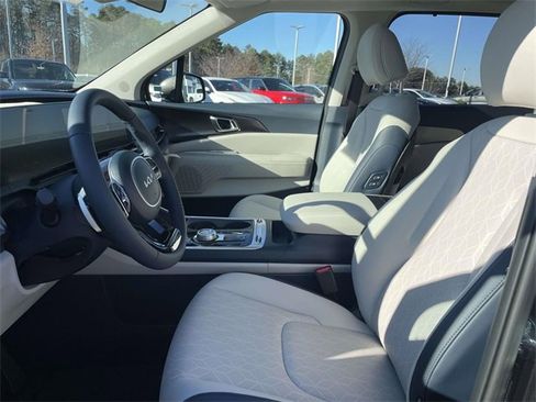 New 2026 Kia Carnival SX image 5