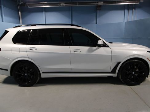 Used 2023 BMW X7 xDrive40i w/ Executive Package image 44