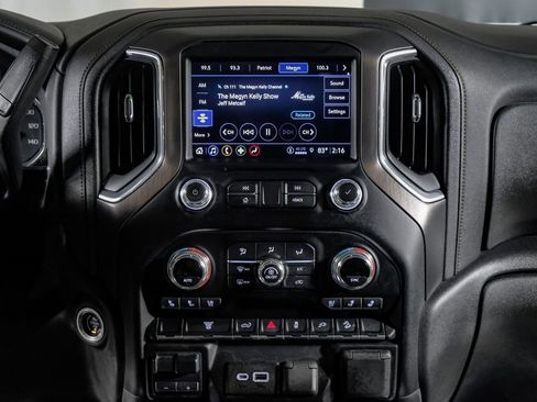 Used 2021 GMC Sierra 2500 AT4 w/ Gooseneck/5TH Wheel Package AWD/4WD image 23