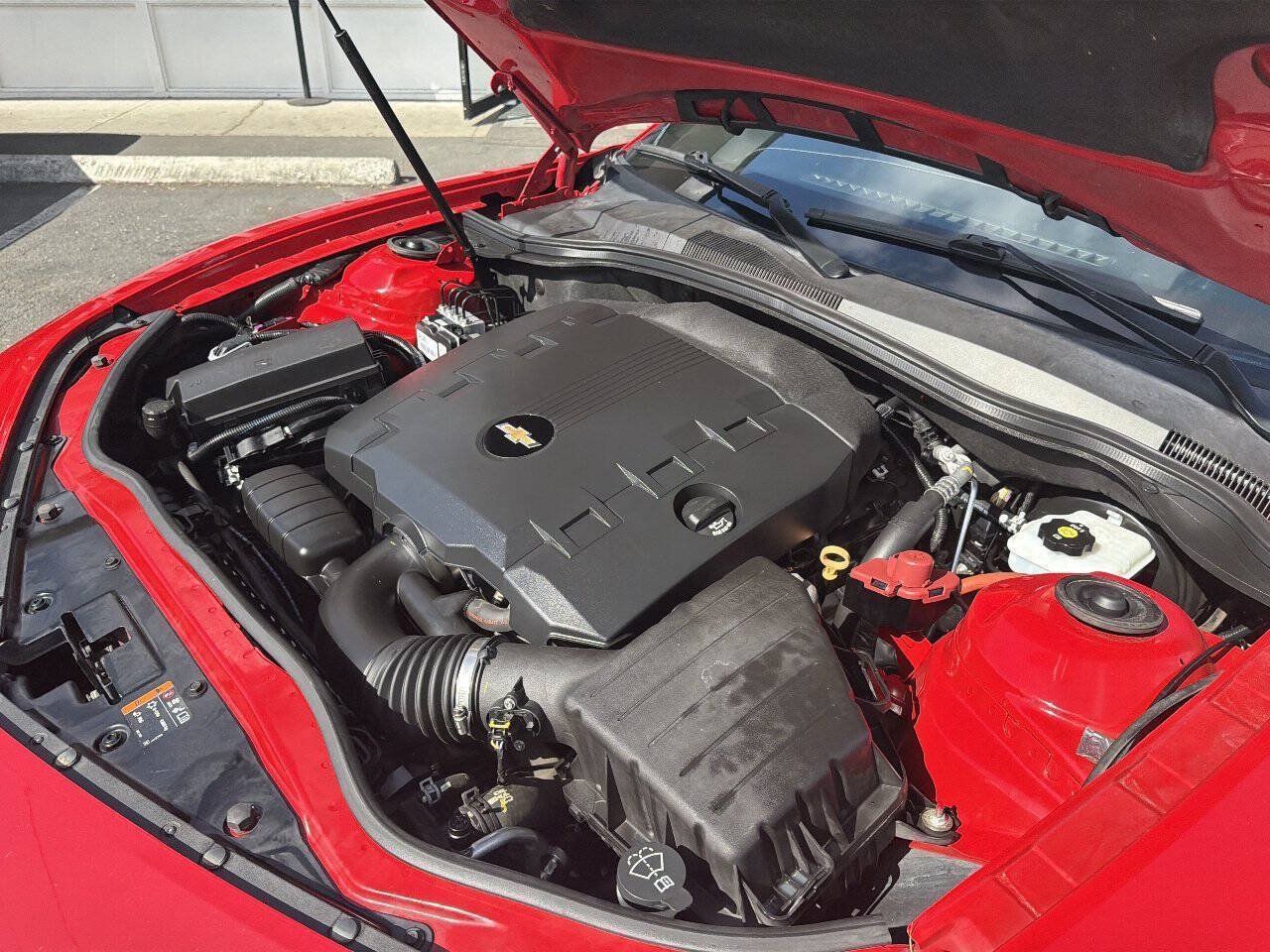 Used 2011 Chevrolet Camaro LS RWD image 12