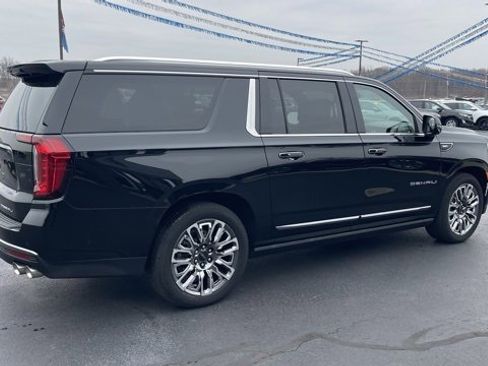 Used 2024 GMC Yukon XL Denali Ultimate image 7