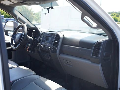 Used 2019 Ford F350 XL w/ Power Equipment Group AWD/4WD image 2