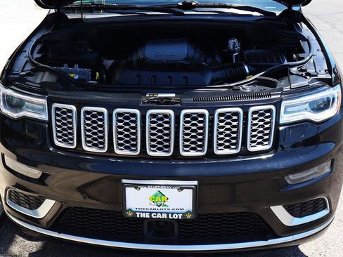 Used 2019 Jeep Grand Cherokee Summit w/ Platinum Series Group AWD/4WD image 63