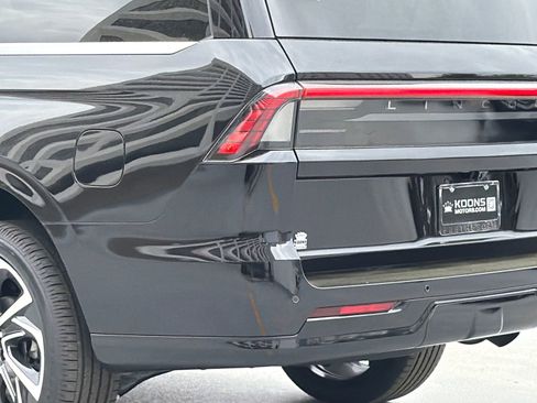 New 2026 Lincoln Navigator L Black Label image 7
