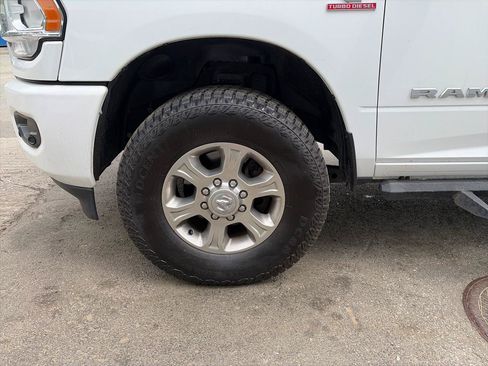 Used 2023 RAM 2500 Big Horn w/ Level 1 Equipment Group AWD/4WD image 14