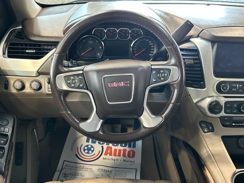 Used 2015 GMC Yukon SLT w/ Open Road Package AWD/4WD image 30