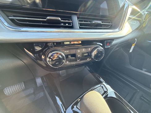 New 2026 Chevrolet Trax LT w/ Driver Confidence Package FWD image 49