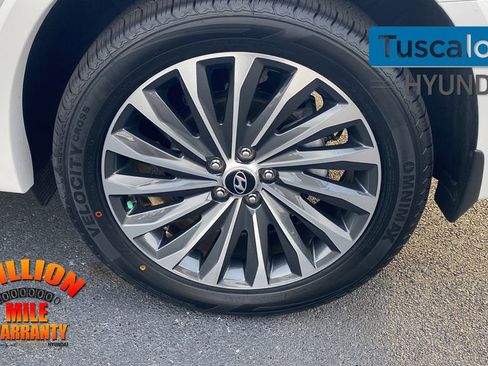 Used 2024 Hyundai Palisade Calligraphy image 12