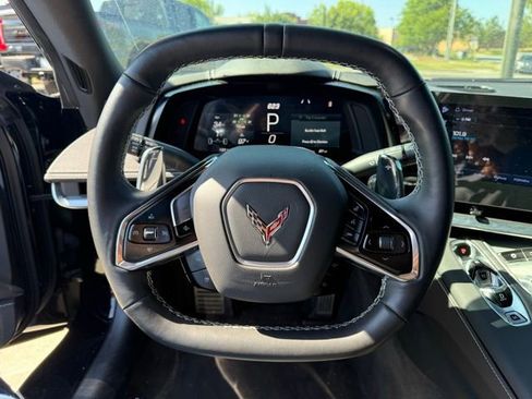 Used 2024 Chevrolet Corvette Stingray Preferred Cpe w/ Z51 Performance Package image 15