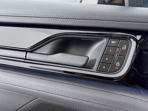 New 2025 Porsche Panamera Turbo image 8