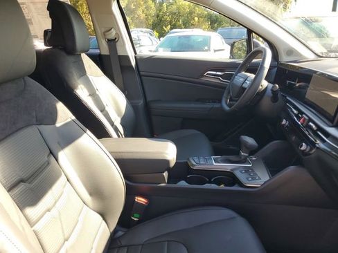 New 2026 Kia Sportage SX image 34