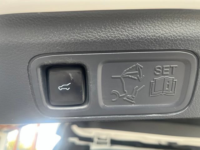 Used 2022 Ford Expedition Max Platinum AWD/4WD image 12