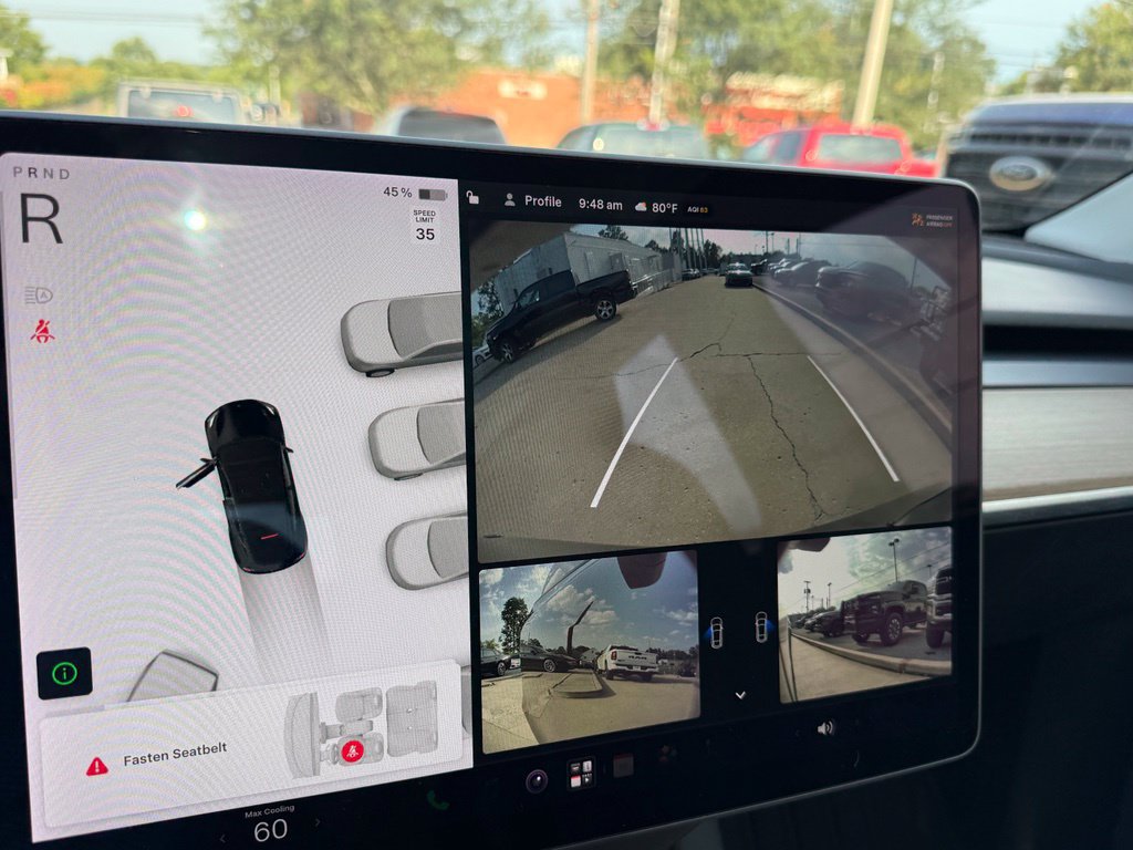 Used 2022 Tesla Model Y Long Range AWD/4WD image 18