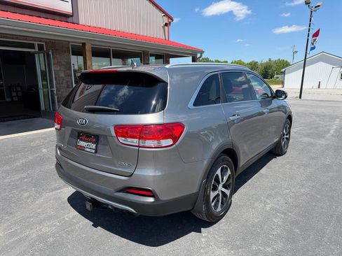 Used 2016 Kia Sorento EX AWD/4WD image 4
