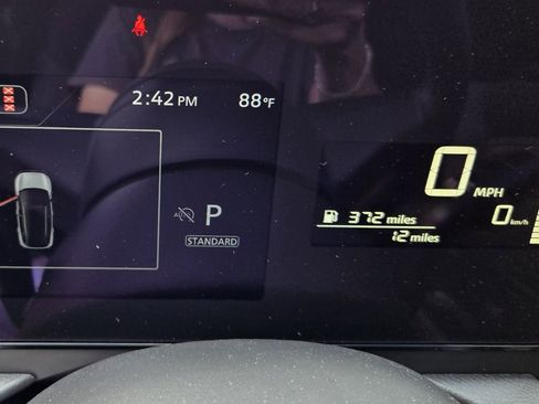 New 2026 Nissan Kicks SV w/ Charging Package FWD image 22