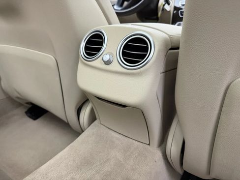 Used 2017 Mercedes-Benz C 300 4MATIC Sedan image 28