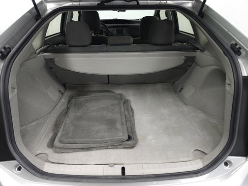 Used 2012 Toyota Prius Two FWD image 9